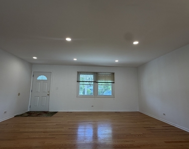 1161 Parker Lane - Photo Thumbnail 13