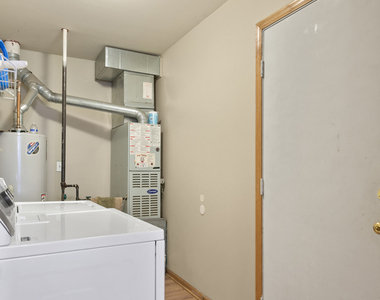 2805 Packford Lane - Photo Thumbnail 3