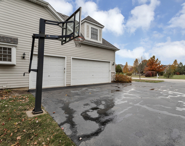 3n812 John Greenleaf Whittier Place - Photo Thumbnail 4