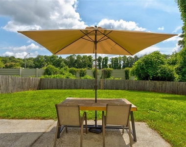 1848 Winthrop Drive Se - Photo Thumbnail 40