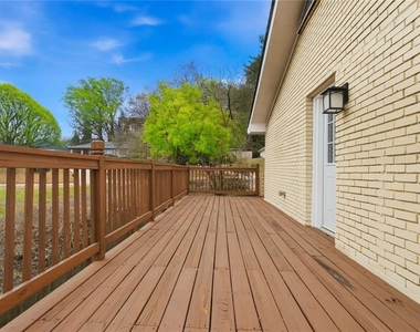 1848 Winthrop Drive Se - Photo Thumbnail 38