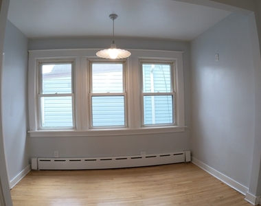 4219 N Albany Avenue - Photo Thumbnail 7
