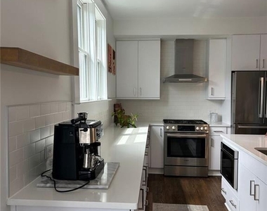 128 Peachtree Memorial Drive Nw - Photo Thumbnail 13