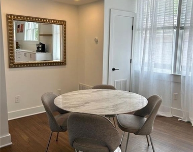 128 Peachtree Memorial Drive Nw - Photo Thumbnail 11