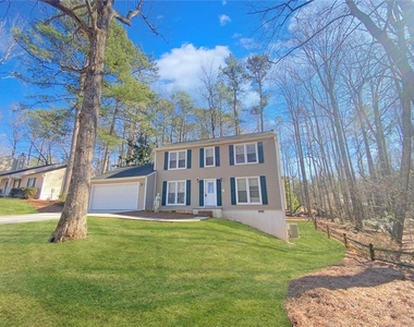 860 Crab Orchard Drive - Photo Thumbnail 2
