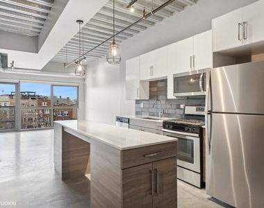 1241 N Milwaukee Avenue - Photo Thumbnail 5