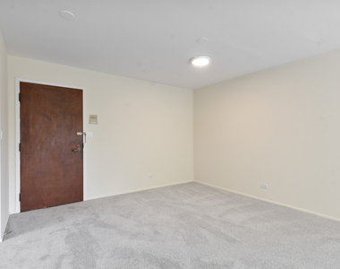 1250 Park Avenue W - Photo Thumbnail 4