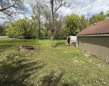 208 W Nippersink Road - Photo Thumbnail 28