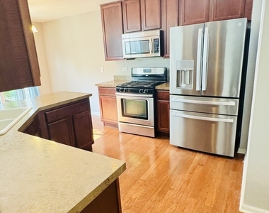 337 Devoe Drive - Photo Thumbnail 19