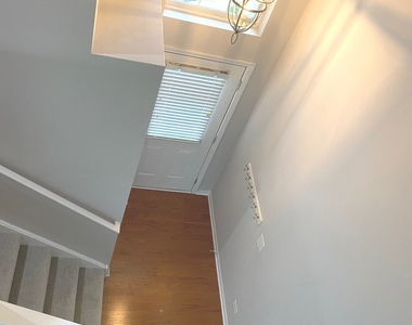337 Devoe Drive - Photo Thumbnail 14