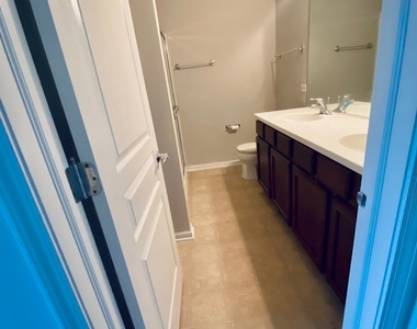 337 Devoe Drive - Photo Thumbnail 5