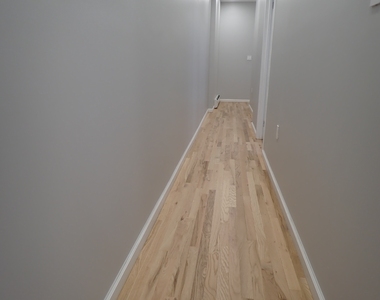 982 Dumont Avenue - Photo Thumbnail 6