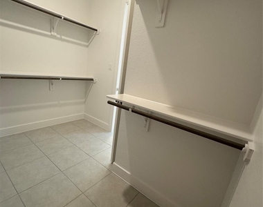 7129 Carriage Light Drive - Photo Thumbnail 45