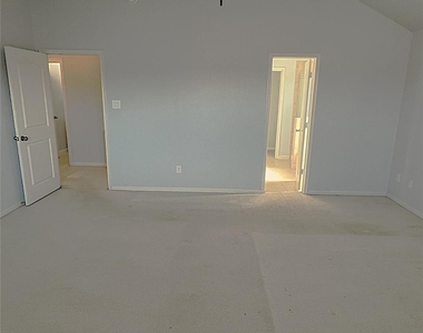 15631 Marble Bluff Lane - Photo Thumbnail 19