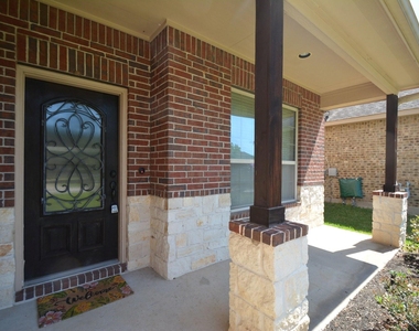7418 Durango Creek Drive - Photo Thumbnail 9