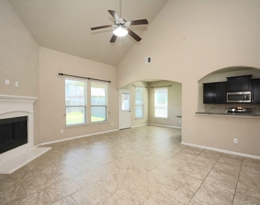 7418 Durango Creek Drive - Photo Thumbnail 14