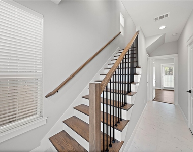 603 Link Road - Photo Thumbnail 10