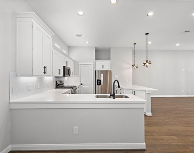 603 Link Road - Photo Thumbnail 12