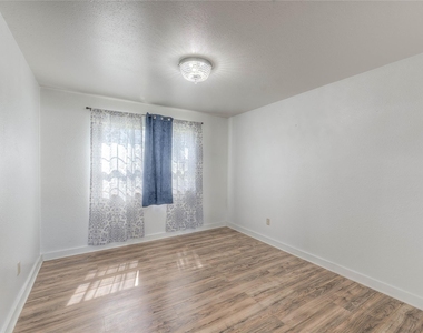 25634 Chestnut Lane - Photo Thumbnail 12