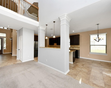 9427 Sapphire Bay Lane - Photo Thumbnail 20