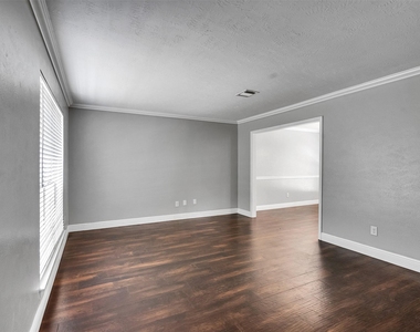 4430 Echo Falls Drive - Photo Thumbnail 14
