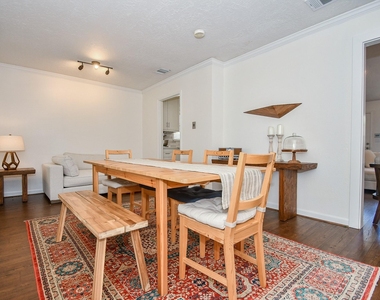 12806 Westhorpe Drive - Photo Thumbnail 9