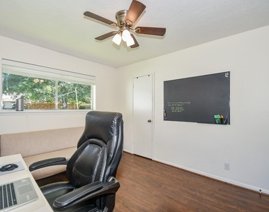 12806 Westhorpe Drive - Photo Thumbnail 40