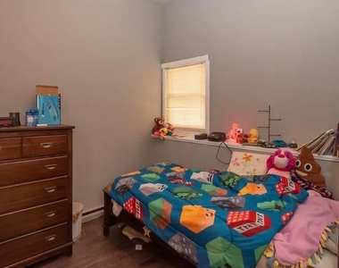 174 Hackett Hill - Photo Thumbnail 6