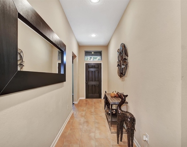 9706 Lockhart Reach Lane - Photo Thumbnail 2