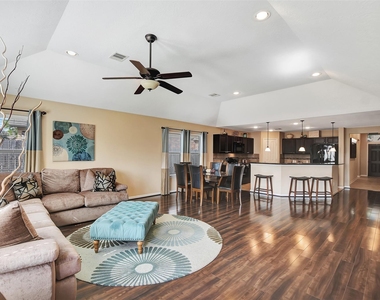 9706 Lockhart Reach Lane - Photo Thumbnail 10