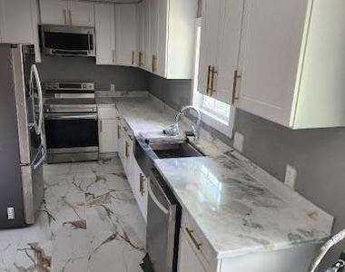 4160 Bethlehem Avenue - Photo Thumbnail 3