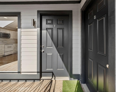 234 Westheimer Road - Photo Thumbnail 14