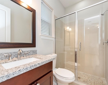 5637 Kiam Street - Photo Thumbnail 7