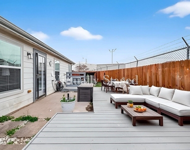 20610 Moonrise River Lane - Photo Thumbnail 2