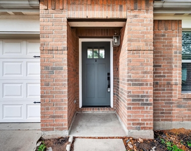 20610 Moonrise River Lane - Photo Thumbnail 5