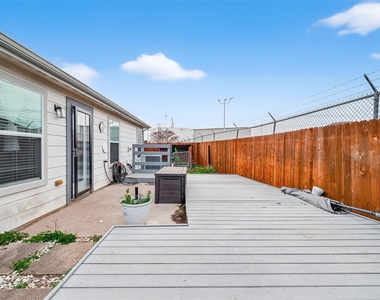 20610 Moonrise River Lane - Photo Thumbnail 43