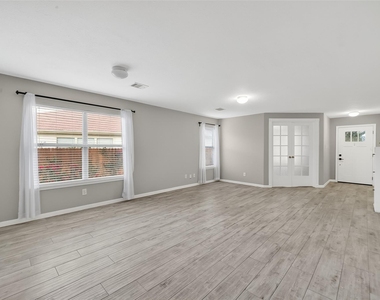 20610 Moonrise River Lane - Photo Thumbnail 6