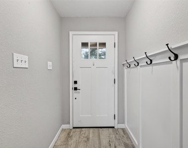 20610 Moonrise River Lane - Photo Thumbnail 4