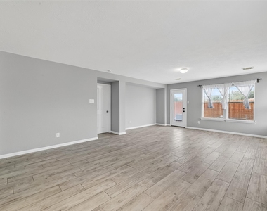 20610 Moonrise River Lane - Photo Thumbnail 14