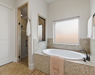 13211 Parkway Meadows Drive - Photo Thumbnail 23