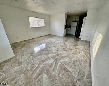 1245 Se 8th Street - Photo Thumbnail 1