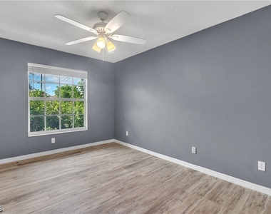 1245 Se 6th Street - Photo Thumbnail 14