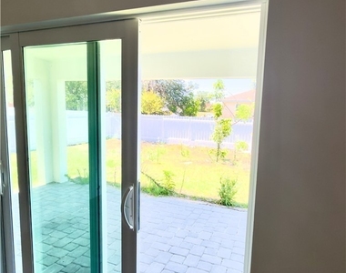 532 Nw 18th Avenue - Photo Thumbnail 11