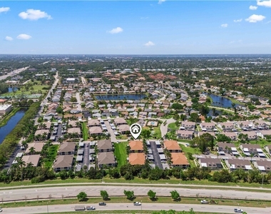 13211 Whitehaven Lane - Photo Thumbnail 26