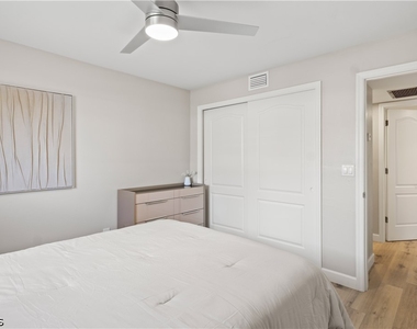 13211 Whitehaven Lane - Photo Thumbnail 19