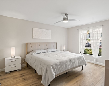 13211 Whitehaven Lane - Photo Thumbnail 12