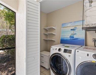 13211 Whitehaven Lane - Photo Thumbnail 22