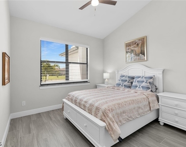 635 Ne 7th Terrace - Photo Thumbnail 4