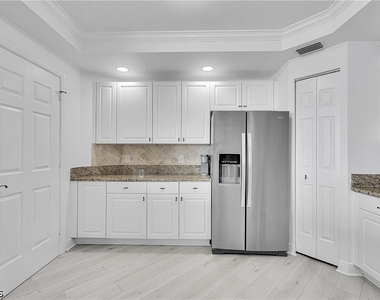 2745 1st Street - Photo Thumbnail 9