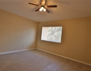 17615 Brickstone Loop - Photo Thumbnail 10
